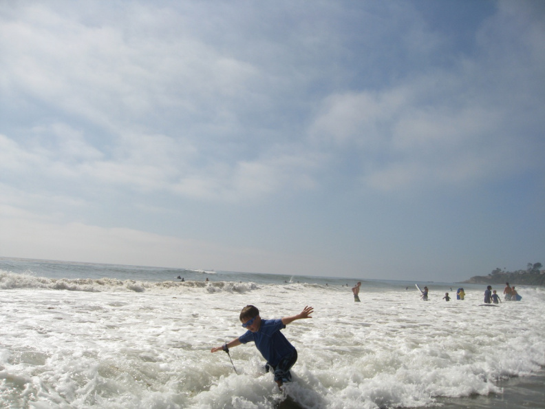 2011-Aug-LA-beach6.JPG