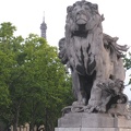 2011-FR-Eiffel-lion