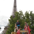 2011-FR-Eiffel-play1