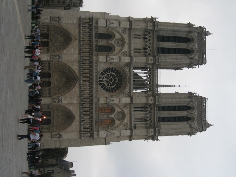 2011-FR-Notre-Dame.JPG