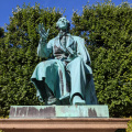 HCAndersen statue