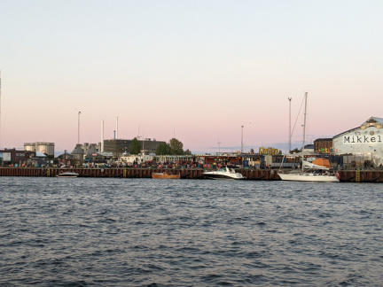 Harbour evening Reffen