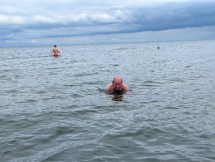 LakeSwim1